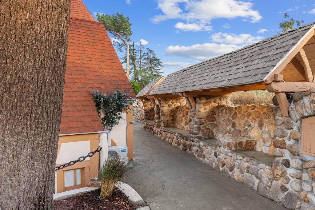 The Magic Castle Appartement Santa Clarita Buitenkant foto