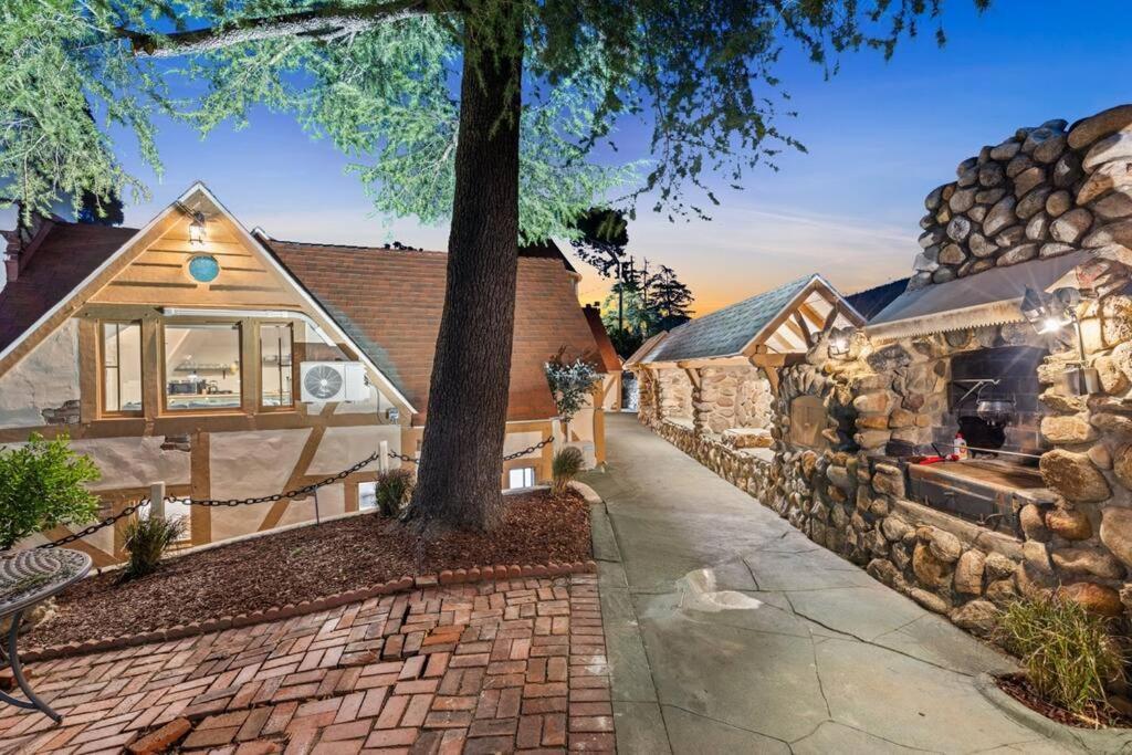 The Magic Castle Appartement Santa Clarita Buitenkant foto